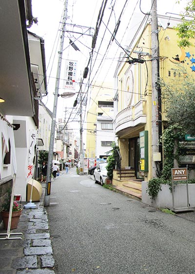 Kaminoura-Dori Street